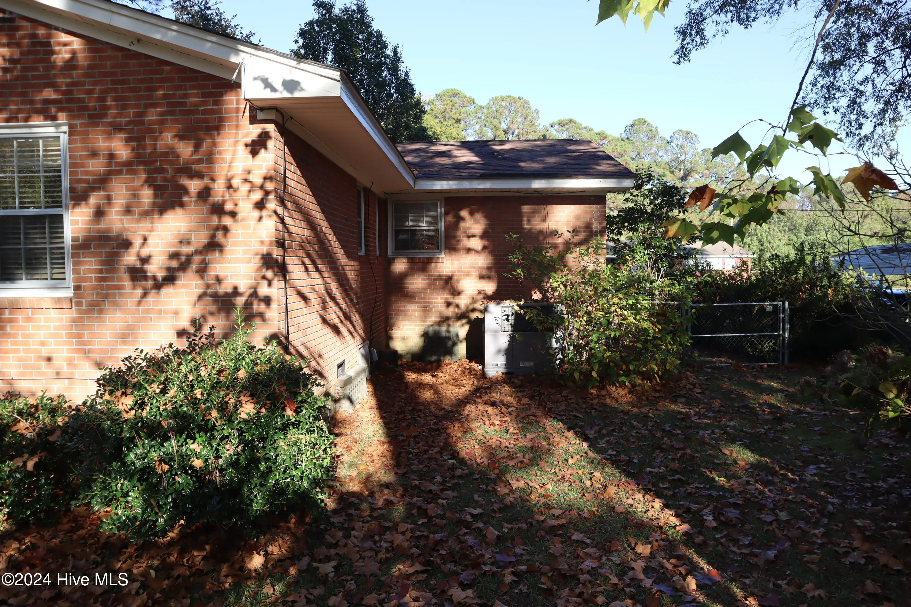 Greenville, North Carolina 27834, United States, 3 Bedrooms Bedrooms, ,2 BathroomsBathrooms,Residential,Active,33374