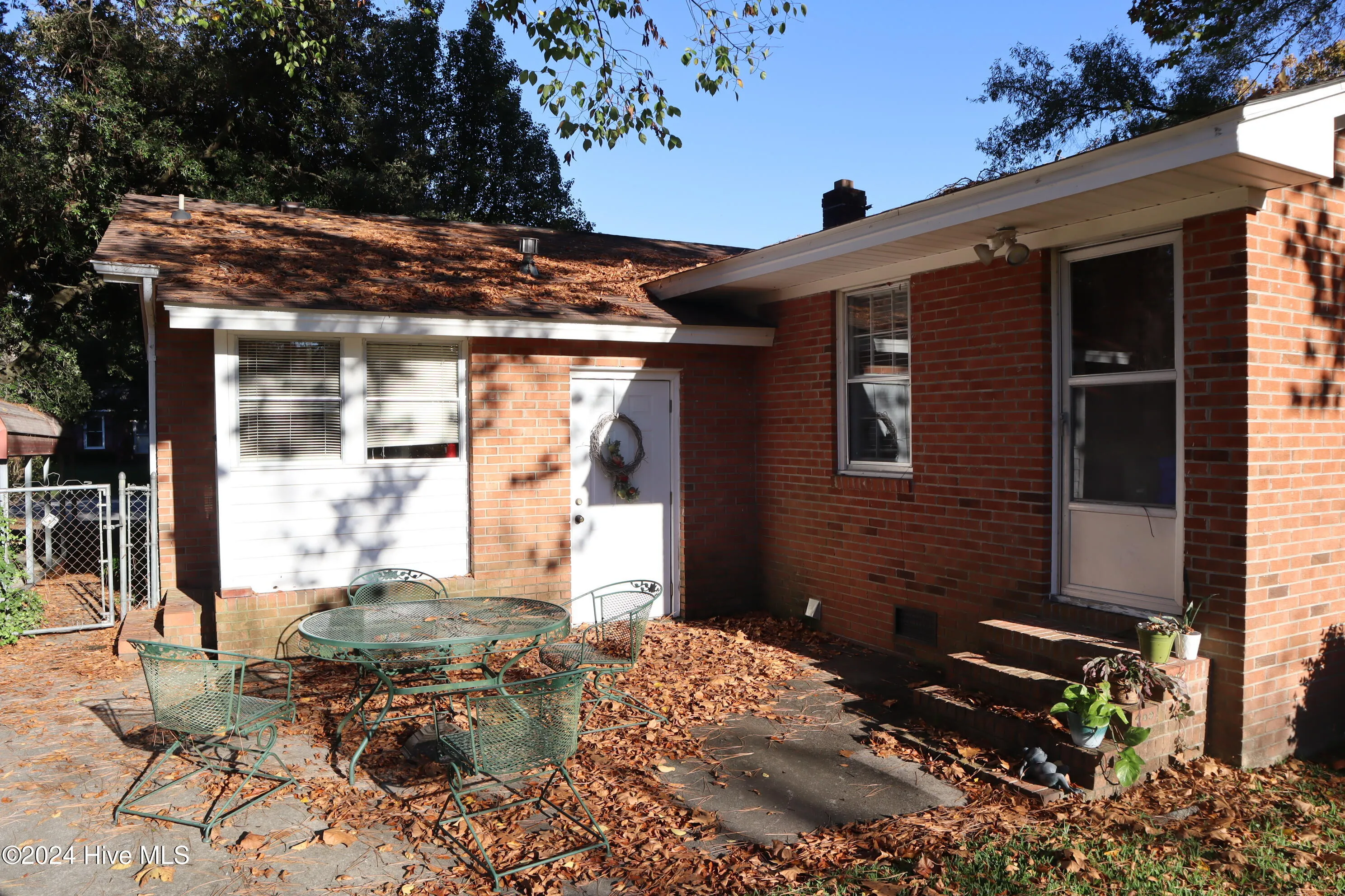 Greenville, North Carolina 27834, United States, 3 Bedrooms Bedrooms, ,2 BathroomsBathrooms,Residential,Active,33374