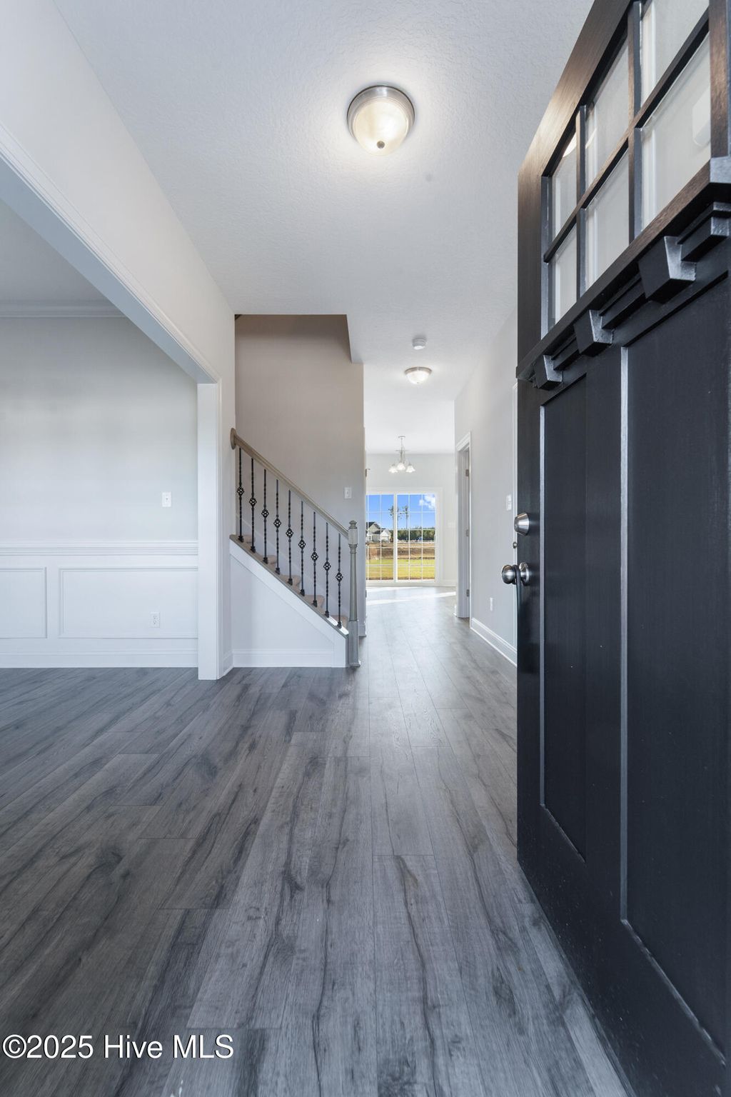 Photo of 907 Miranda Court, Jacksonville, NC 28546 (MLS # 100507154)