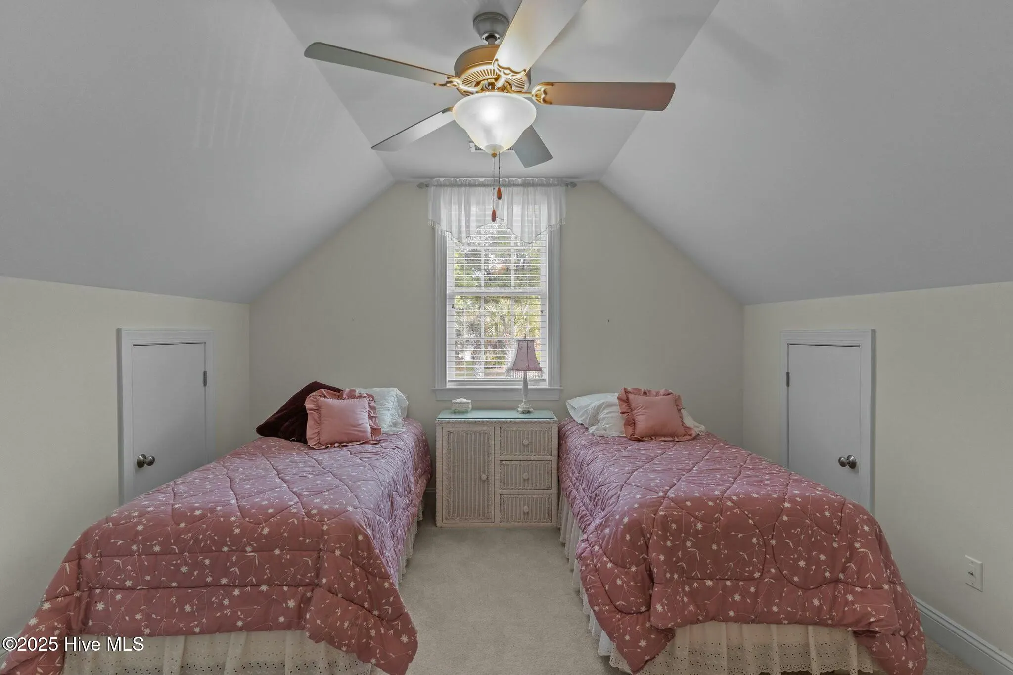 Wilmington, North Carolina 28412, United States, 4 Bedrooms Bedrooms, ,3 BathroomsBathrooms,Residential,Pending,116009