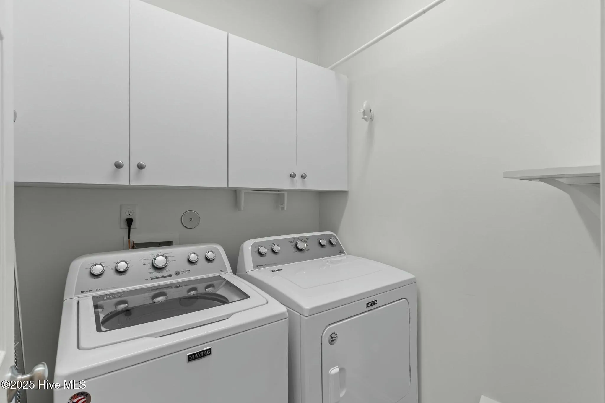 Wilmington, North Carolina 28412, United States, 4 Bedrooms Bedrooms, ,3 BathroomsBathrooms,Residential,Pending,116009