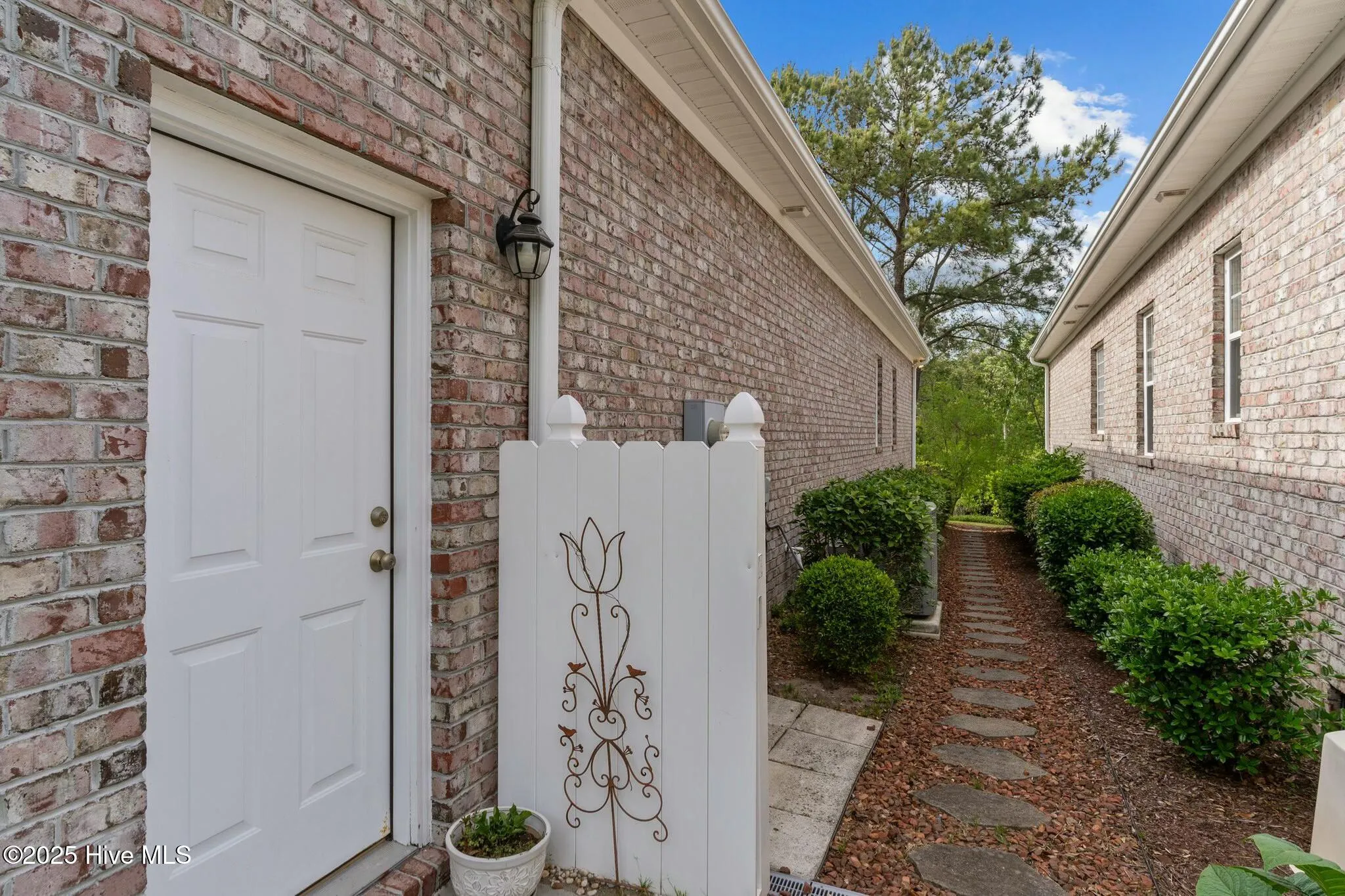 Wilmington, North Carolina 28412, United States, 4 Bedrooms Bedrooms, ,3 BathroomsBathrooms,Residential,Pending,116009