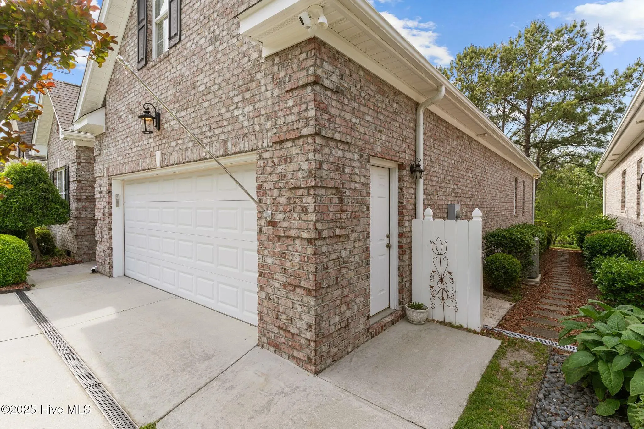 Wilmington, North Carolina 28412, United States, 4 Bedrooms Bedrooms, ,3 BathroomsBathrooms,Residential,Pending,116009