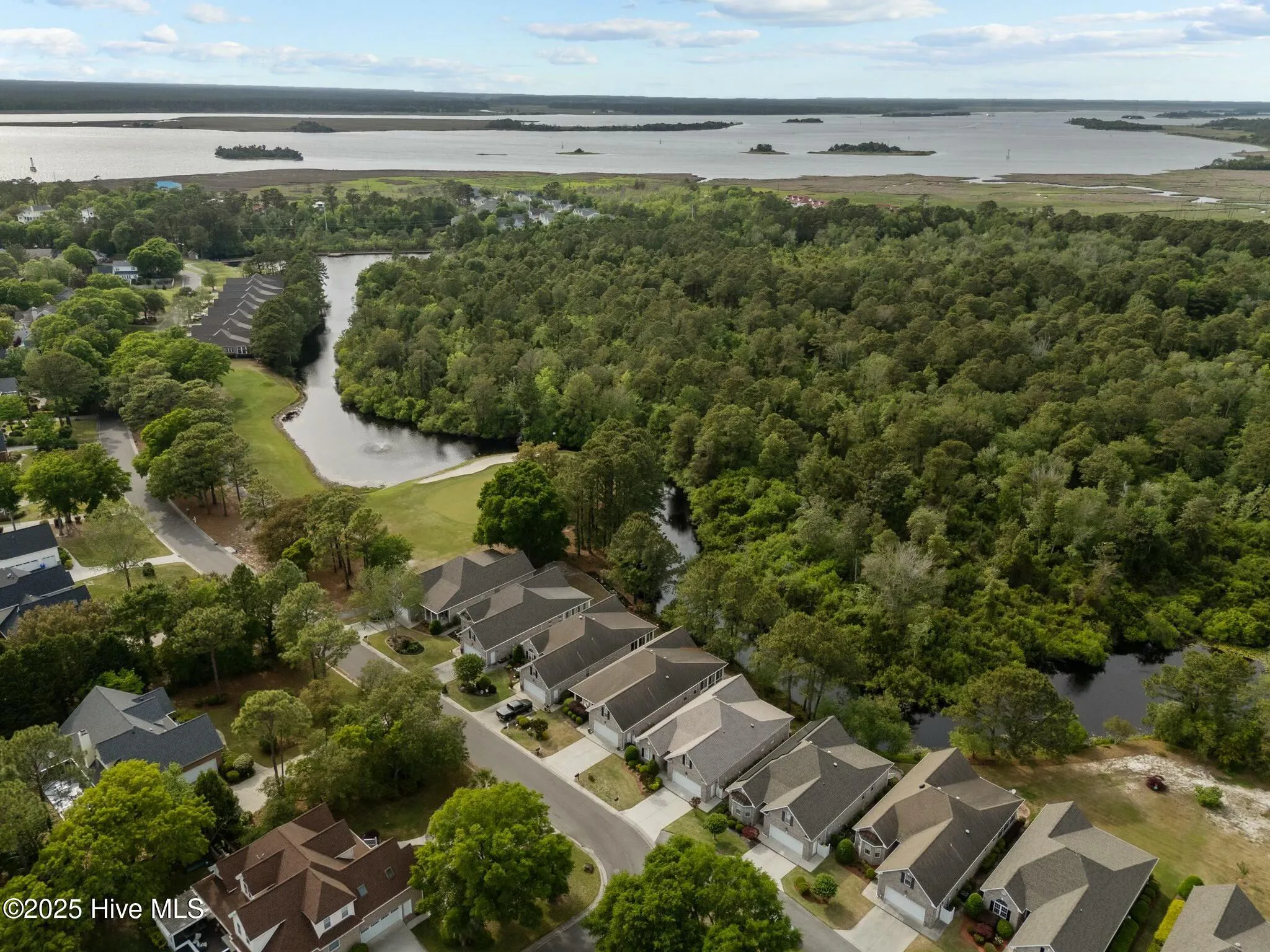 Wilmington, North Carolina 28412, United States, 4 Bedrooms Bedrooms, ,3 BathroomsBathrooms,Residential,Pending,116009