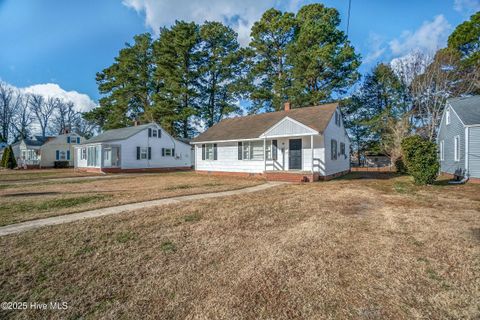 A home in Elizabeth City