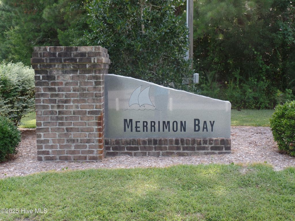 Photo of 127 Garbacon Drive, Beaufort, NC 28516 (MLS # 100536035)
