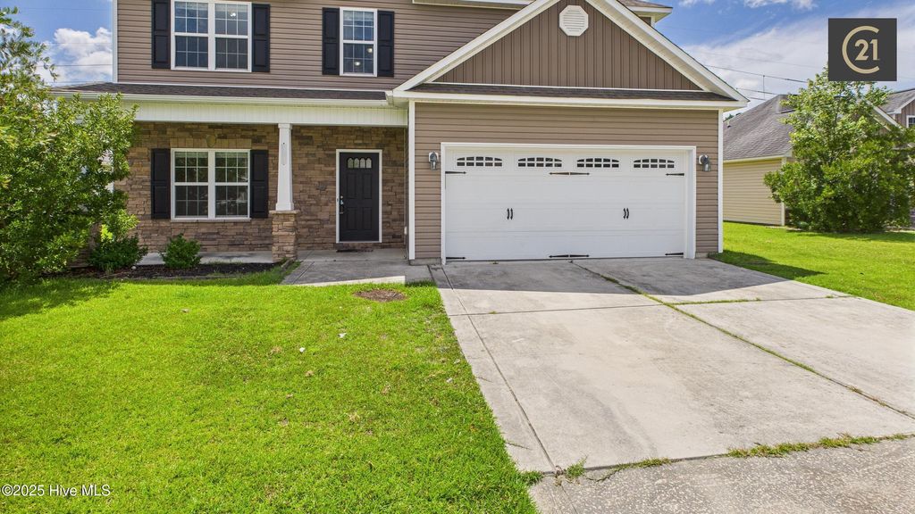 Photo of 131 Cavalier Drive, Jacksonville, NC 28546 (MLS # 100514611)