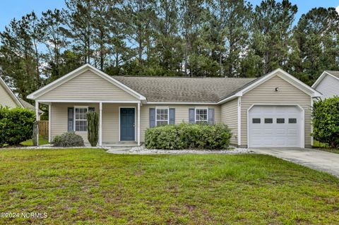 A home in Holly Ridge