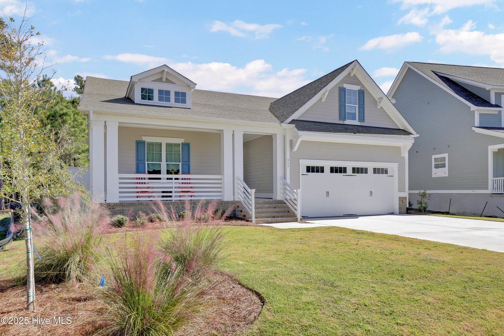 Photo of 813 Sweetgrass Street SE, Holly Ridge, NC 28445 (MLS # 100539133)