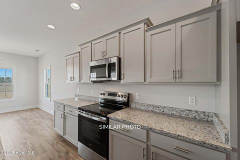 Tiny photo for 829 Maritime Way, Jacksonville, NC 28546 (MLS # 100535513)