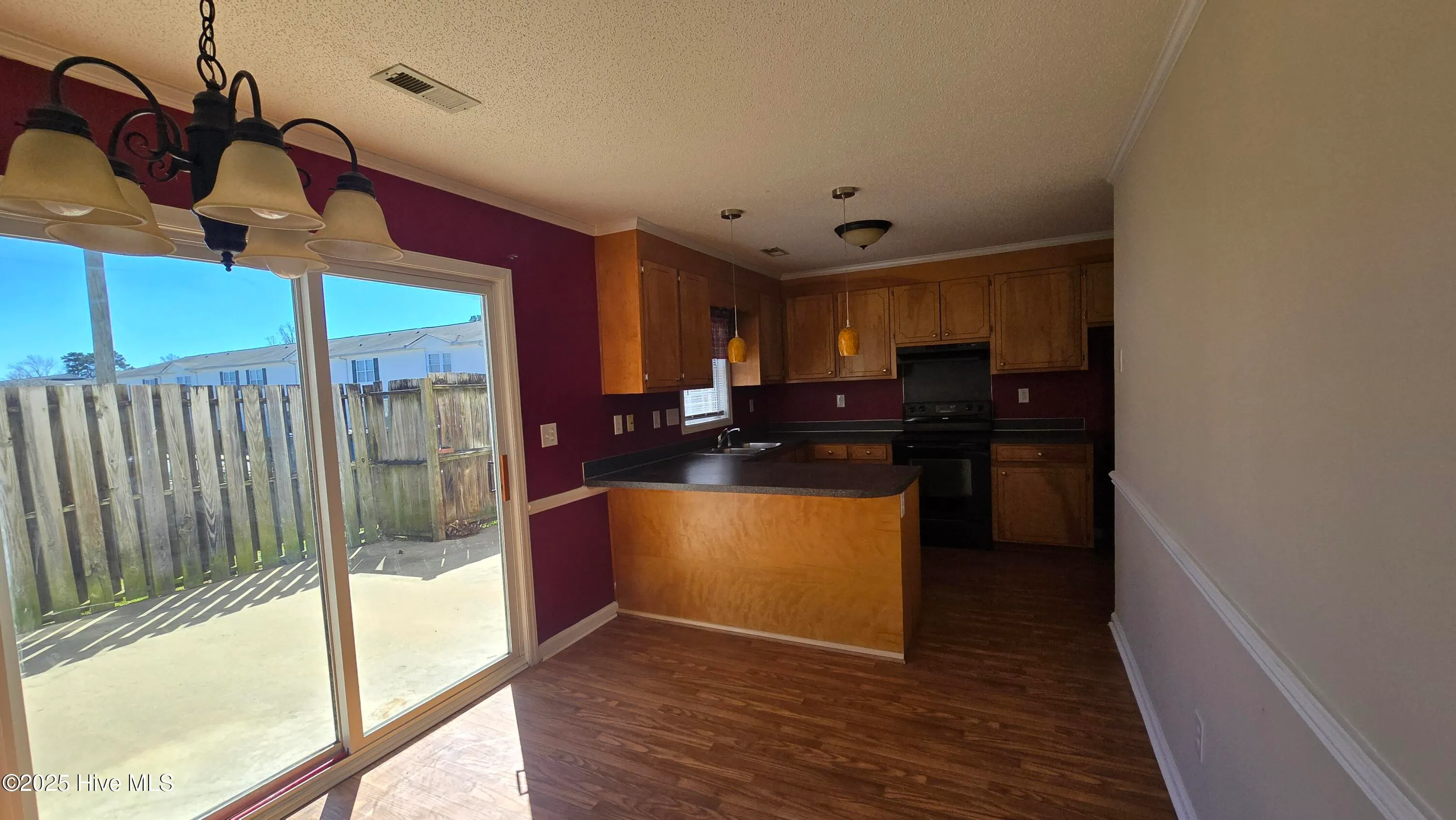 Greenville, North Carolina 27834, United States, 3 Bedrooms Bedrooms, ,3 BathroomsBathrooms,Residential,Active,79379