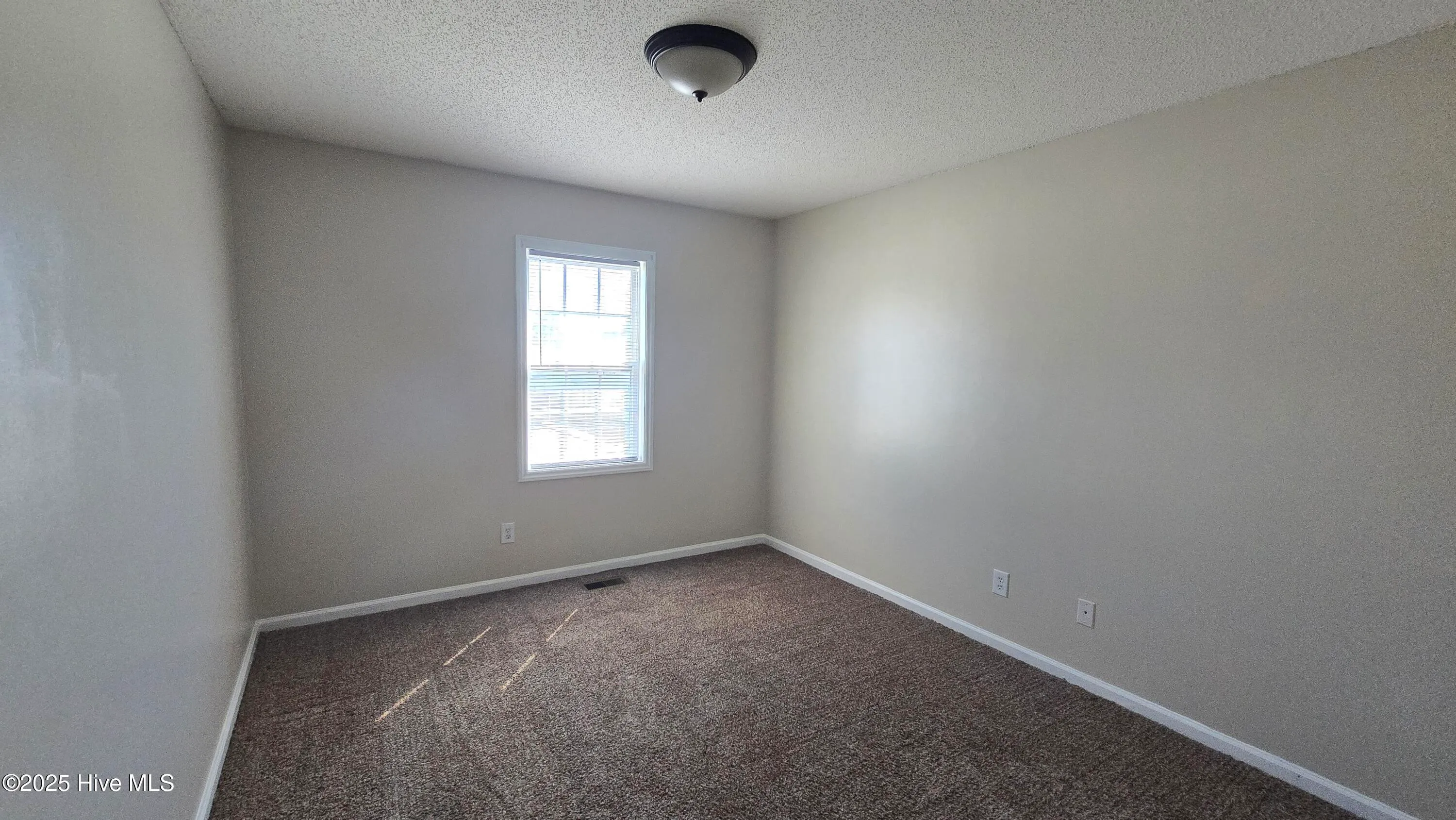 Greenville, North Carolina 27834, United States, 3 Bedrooms Bedrooms, ,3 BathroomsBathrooms,Residential,Active,79379