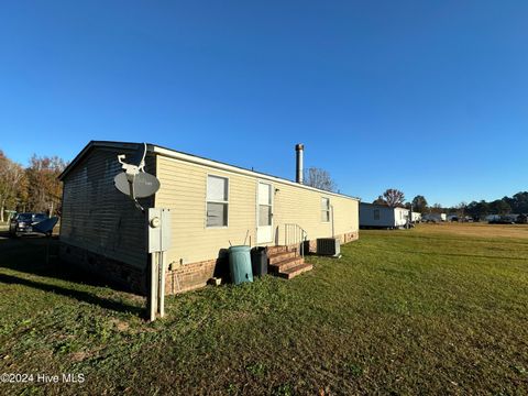 A home in Laurinburg