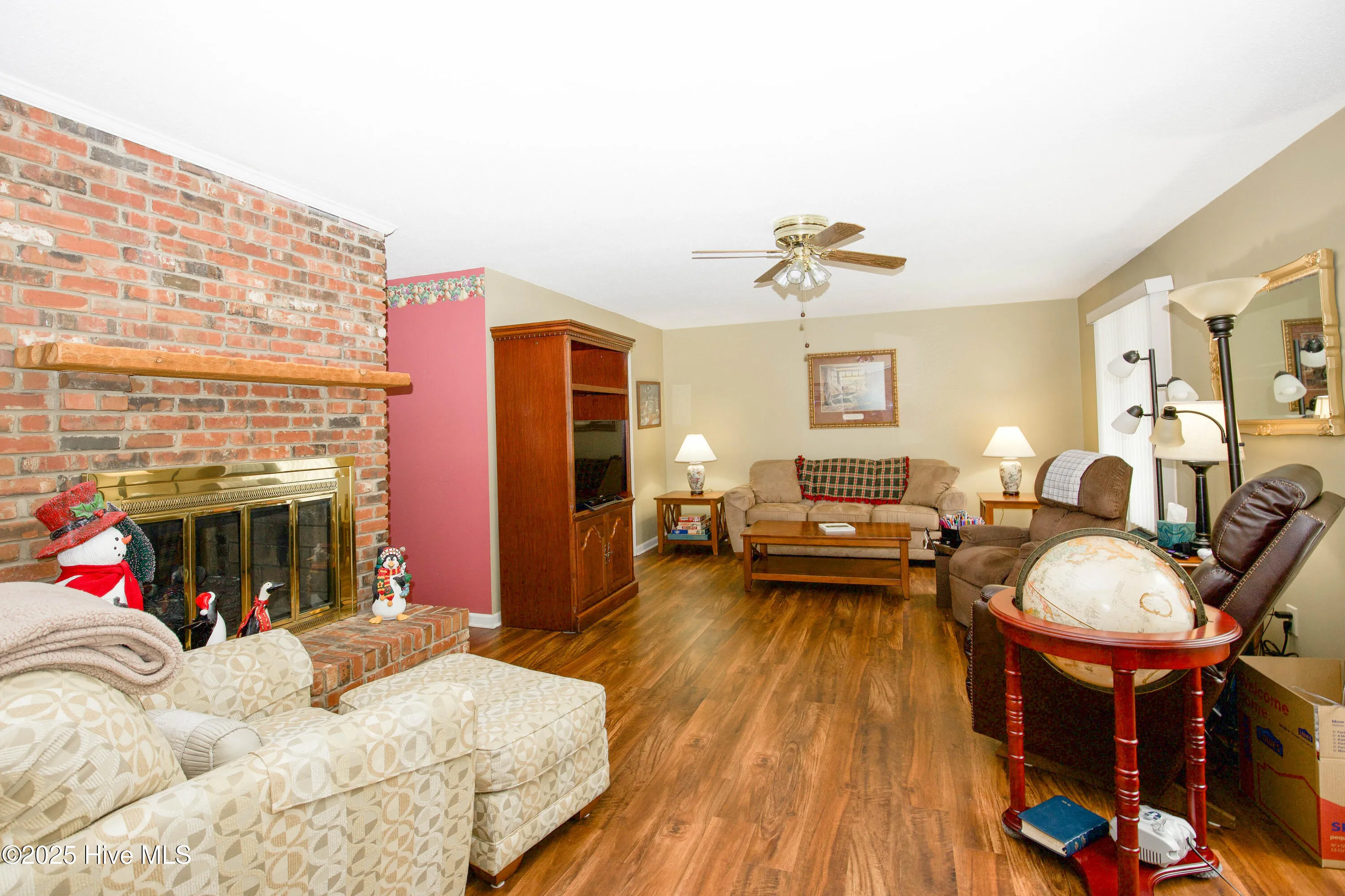 Southern Pines, North Carolina 28387, United States, 3 Bedrooms Bedrooms, ,2 BathroomsBathrooms,Residential,Pending,5785