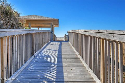 A home in Oak Island