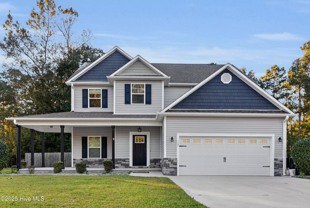 Photo of 117 Cedar Ridge Drive, Maysville, NC 28555 (MLS # 100538054)