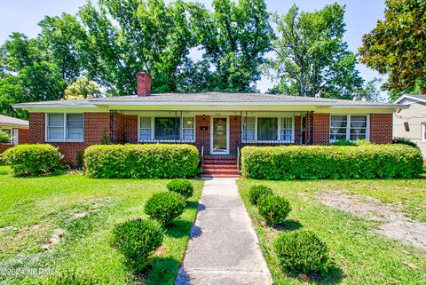 Single Family Residence in Wilmington NC 2422 Shirley Road.jpg