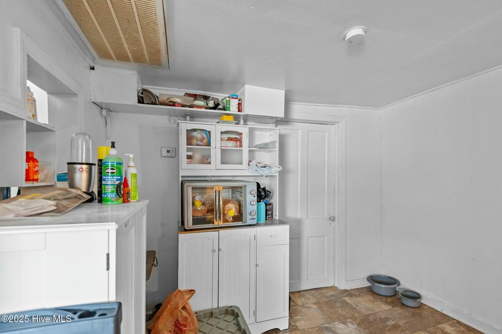 listing image 51