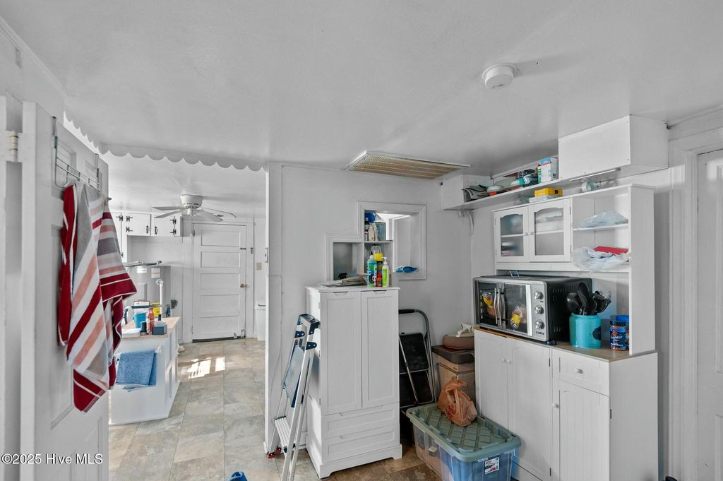 listing image 50