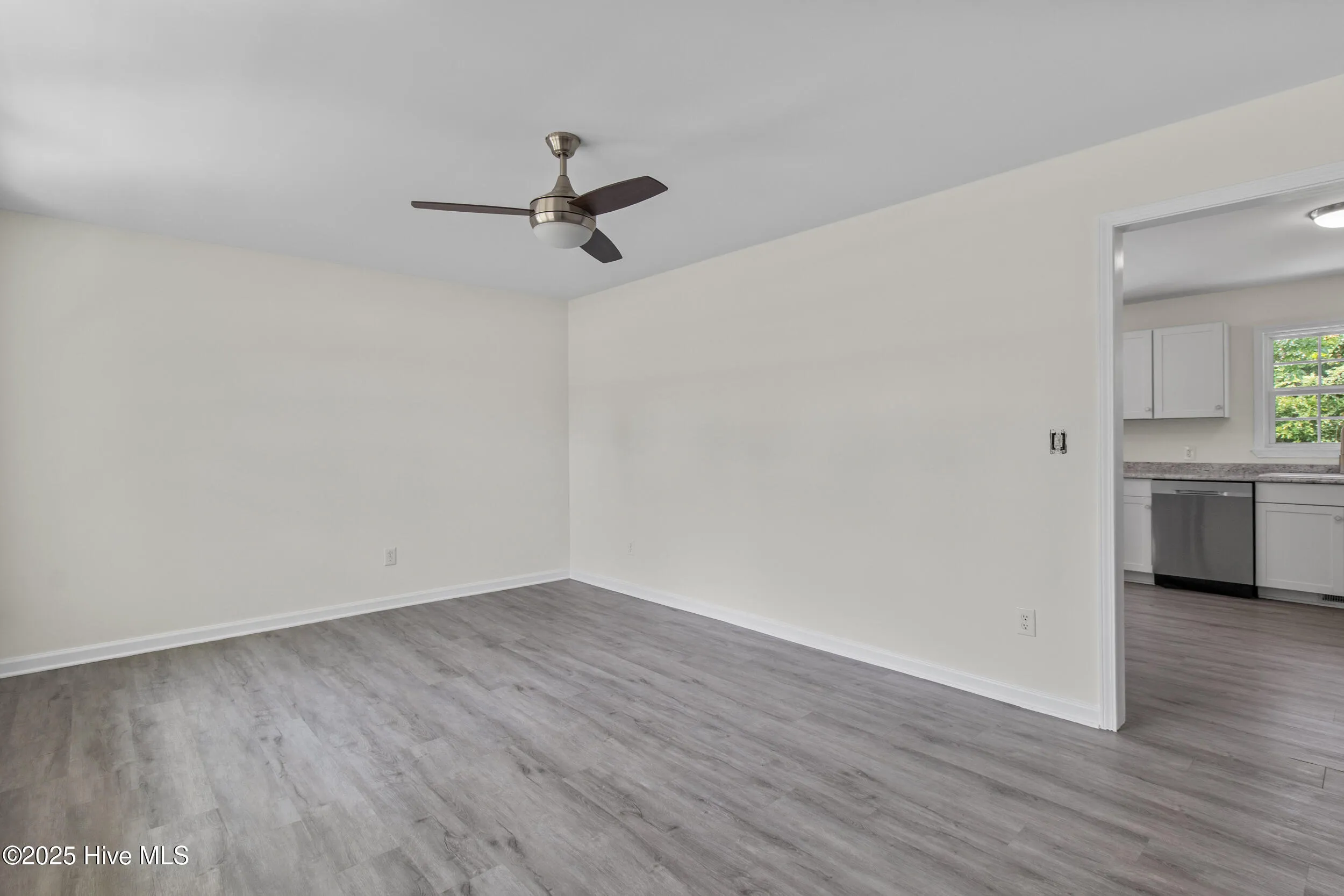 Wilmington, North Carolina 28409, United States, 3 Bedrooms Bedrooms, ,2 BathroomsBathrooms,Residential,Active,147039