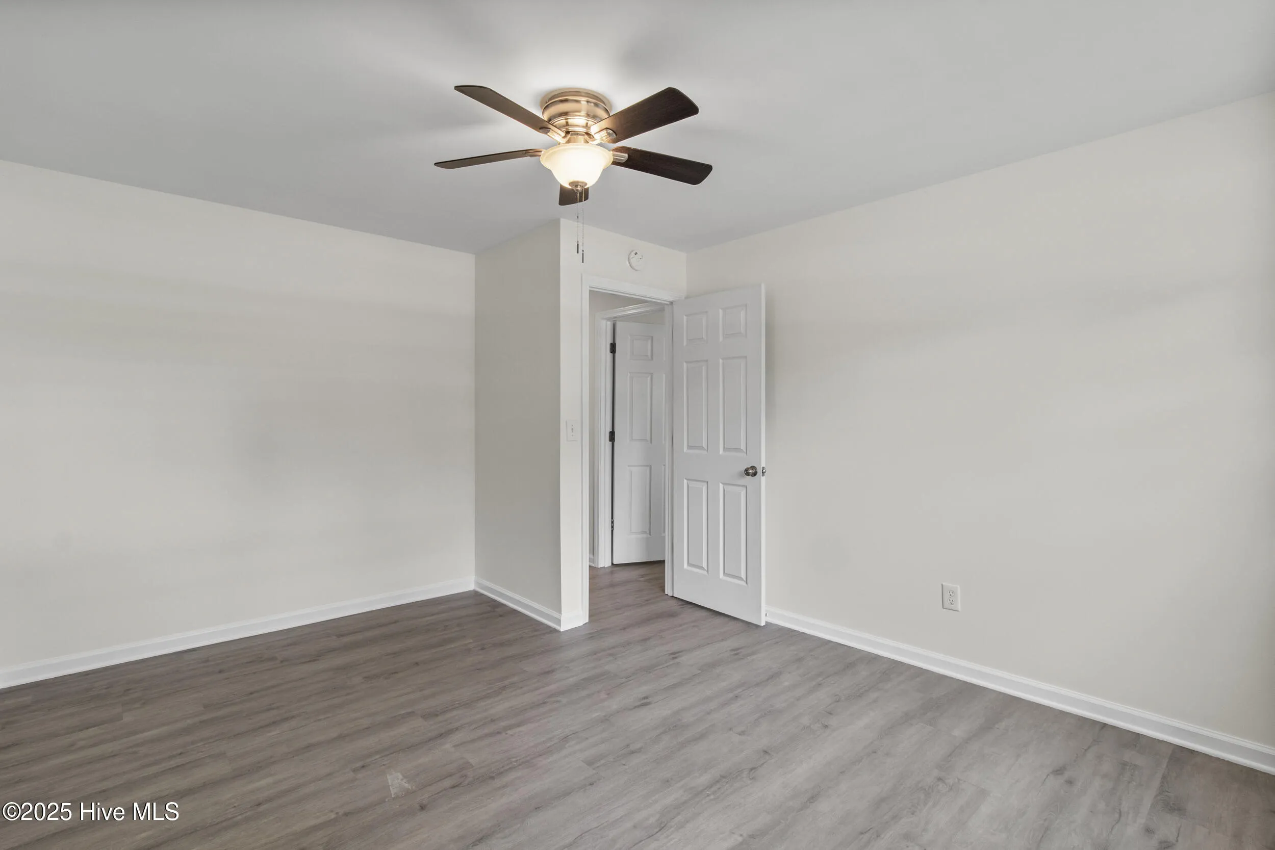 Wilmington, North Carolina 28409, United States, 3 Bedrooms Bedrooms, ,2 BathroomsBathrooms,Residential,Active,147039