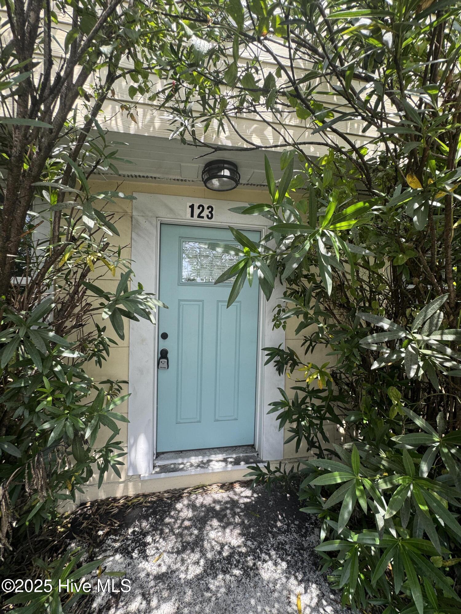 123 Cedar Point Boulevard