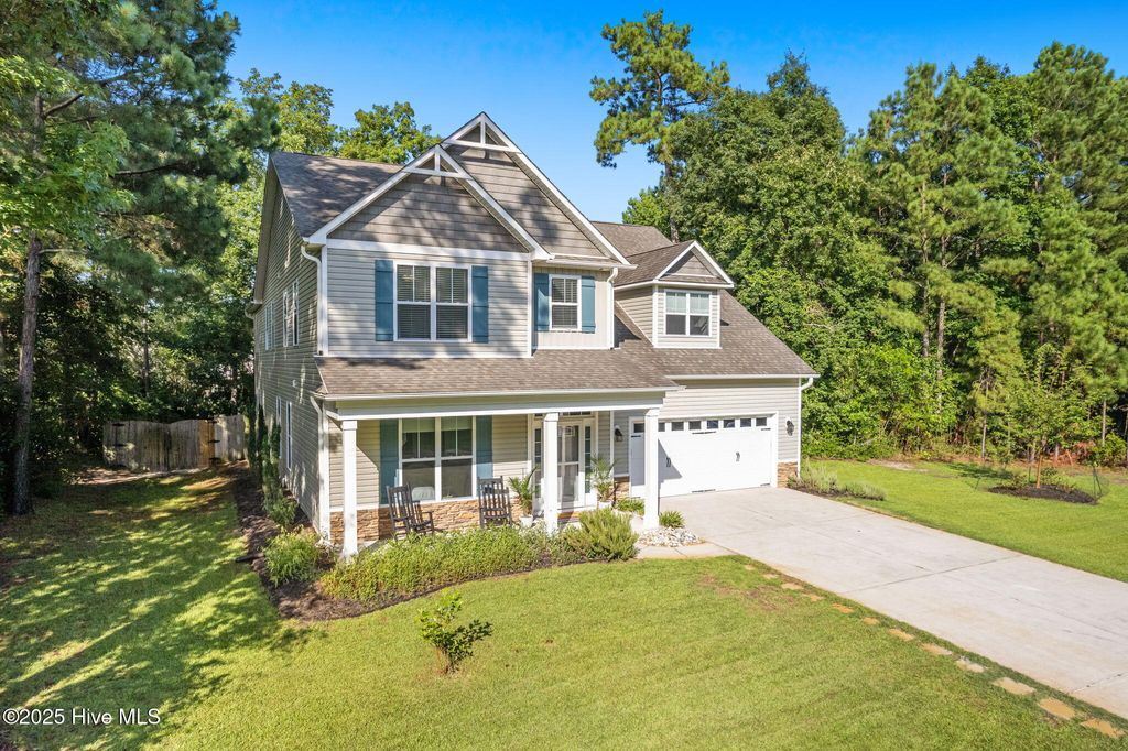 Photo of 107 Weir Drive, Hampstead, NC 28443 (MLS # 100521115)