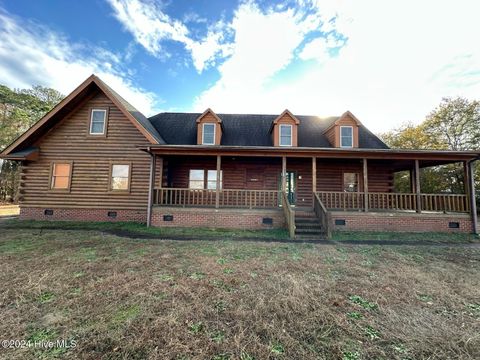 A home in La Grange