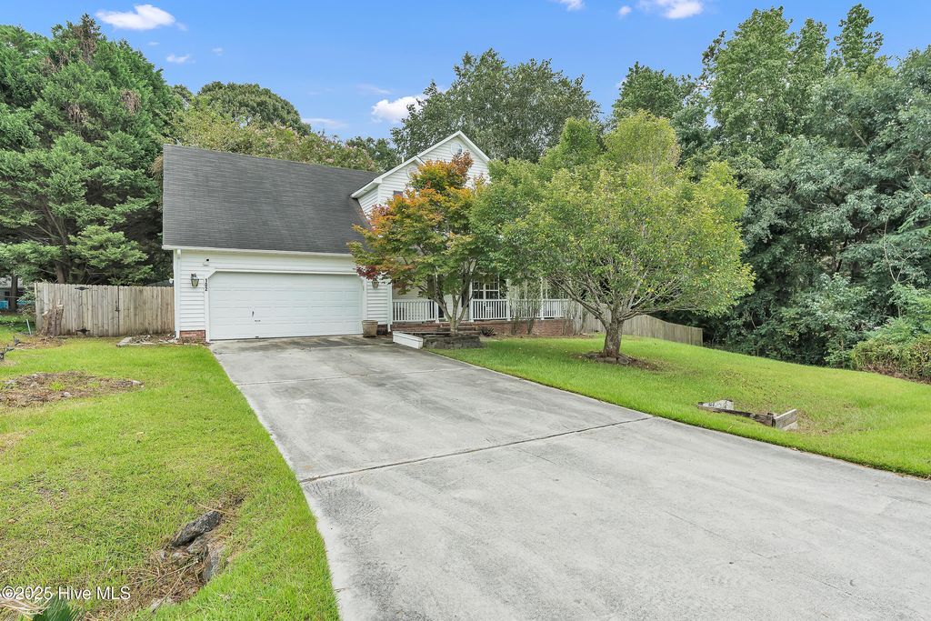 Photo of 102 Remington Drive, Midway Park, NC 28544 (MLS # 100527066)