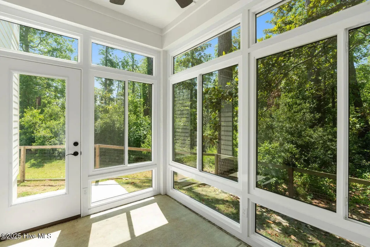 Wilmington, North Carolina 28409, United States, 3 Bedrooms Bedrooms, ,3 BathroomsBathrooms,Residential,Active,247234