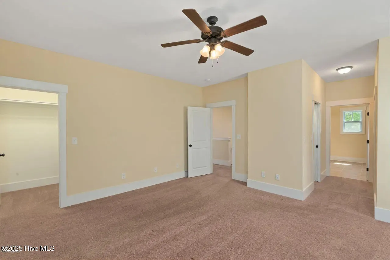 Wilmington, North Carolina 28409, United States, 3 Bedrooms Bedrooms, ,3 BathroomsBathrooms,Residential,Active,247234