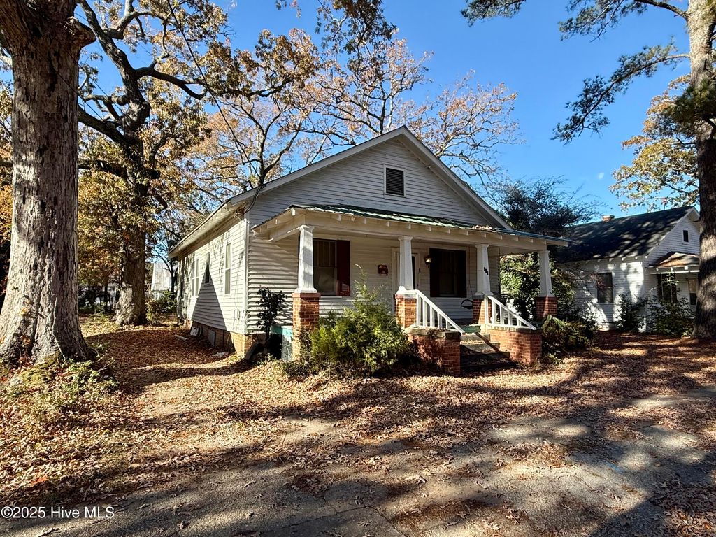 Photo of 210 Williams Street, Williamston, NC 27892 (MLS # 100541202)