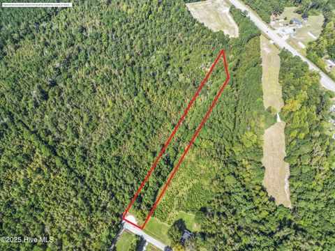 Photo of 17 Mcgowan Road, Jacksonville, NC 28540 (MLS # 100533238) Photo of 17 Mcgowan Road, Jacksonville, NC 28540 (MLS # 100533238)