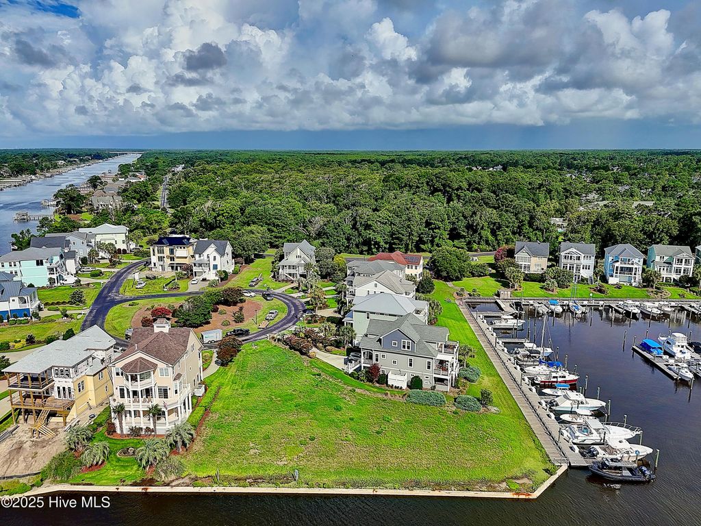 Photo of 4447 Midshipman Court SE, Southport, NC 28461 (MLS # 100526639)