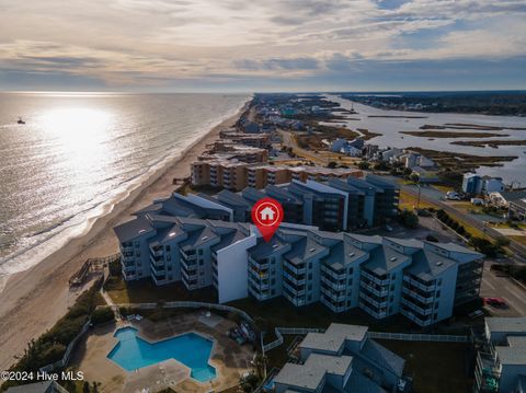 A home in North Topsail Beach