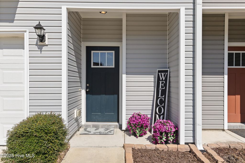 Photo of 397 Frisco Way, Holly Ridge, NC 28445 (MLS # 100526647)
