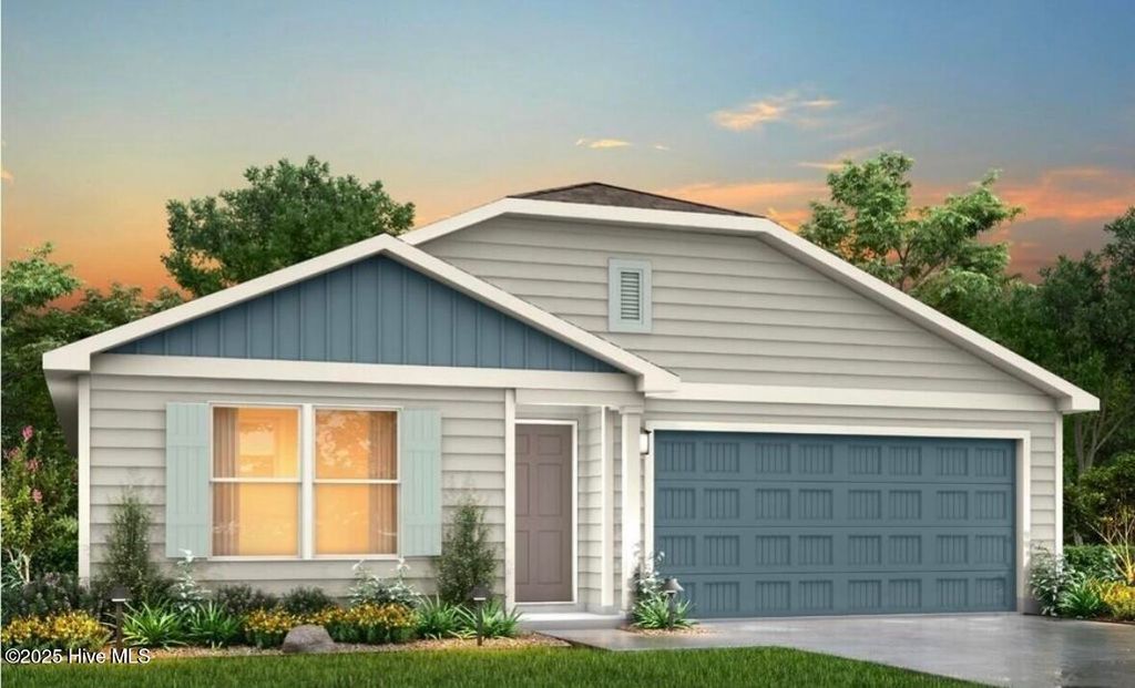 Photo of 785 Rivers Edge Parkway, Roanoke Rapids, NC 27870 (MLS # 100534370)
