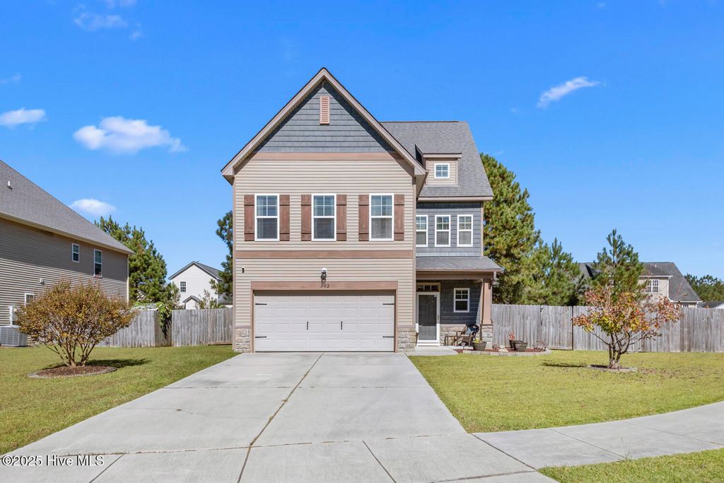 Photo of 302 Walkens Woods Lane, Jacksonville, NC 28546 (MLS # 100538773)
