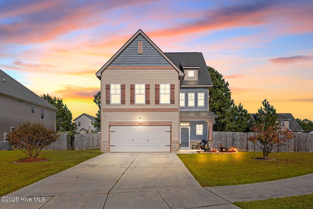 Photo of 302 Walkens Woods Lane, Jacksonville, NC 28546 (MLS # 100538773)