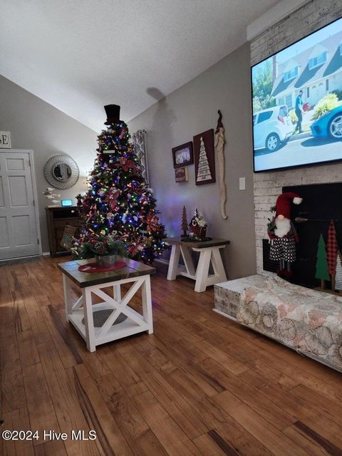 A home in Oak Island