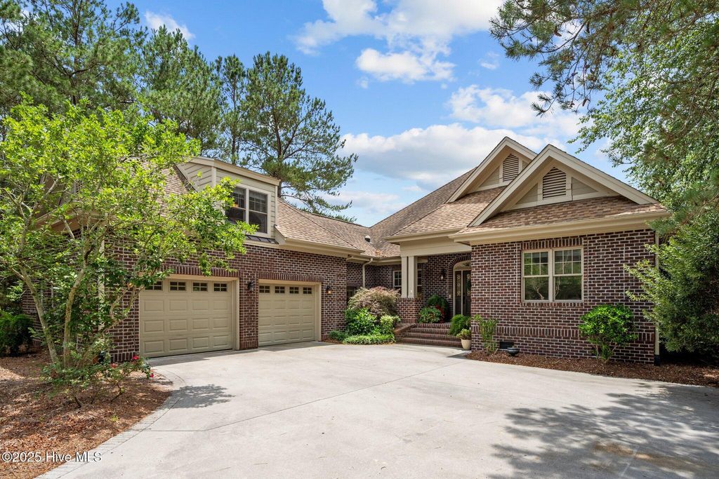 Photo of 168 Cedar Point Drive, Wallace, NC 28466 (MLS # 100513861)