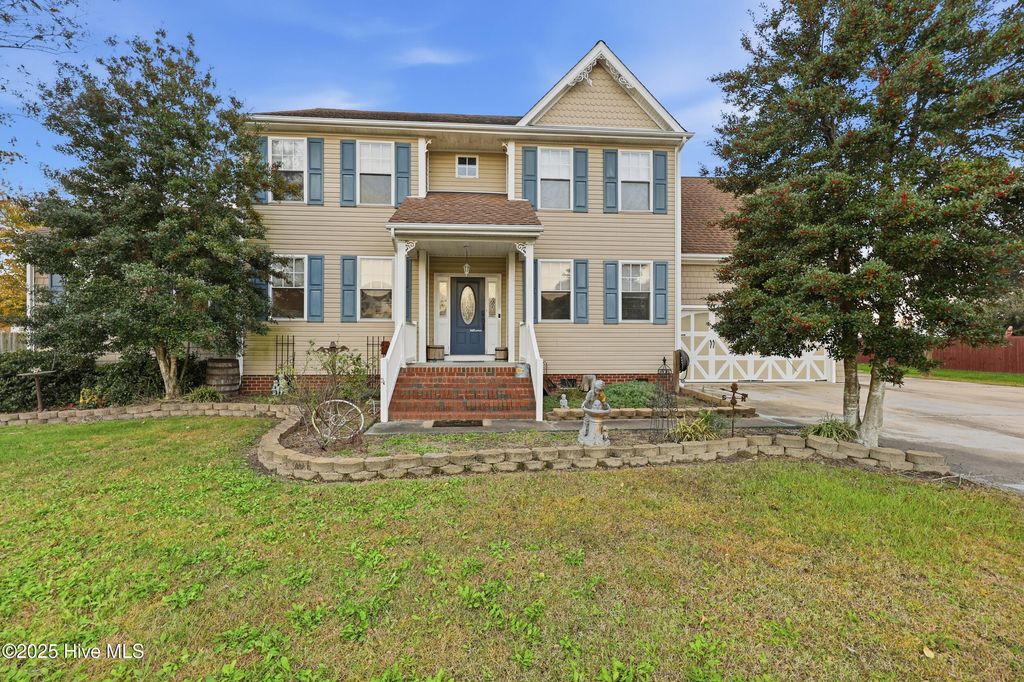 Photo of 113 Eagle Lane, Elizabeth City, NC 27909 (MLS # 100540091)