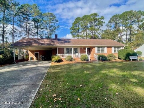 A home in Farmville