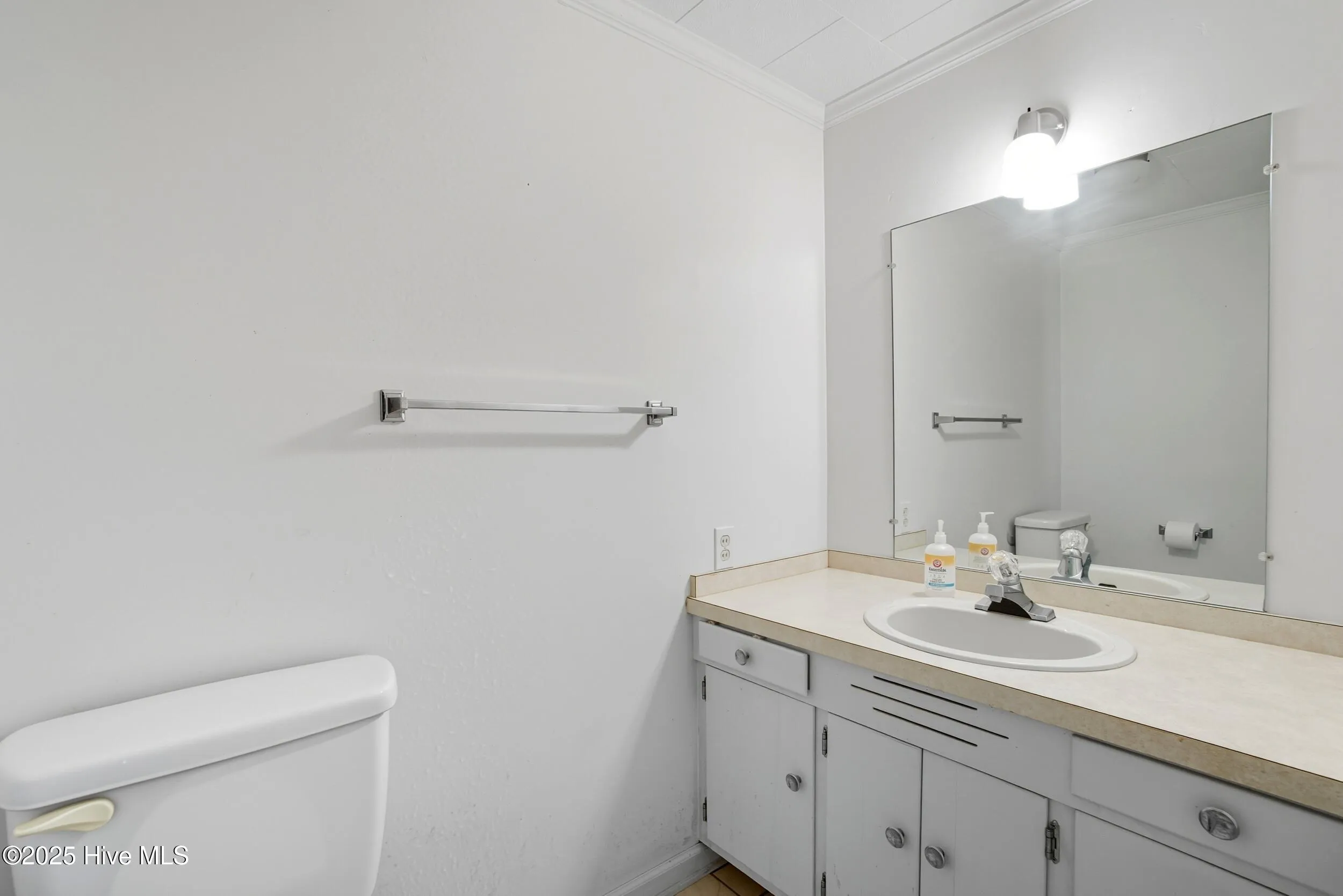 Maple, North Carolina 27956, United States, 3 Bedrooms Bedrooms, ,2 BathroomsBathrooms,Residential,Active,217692