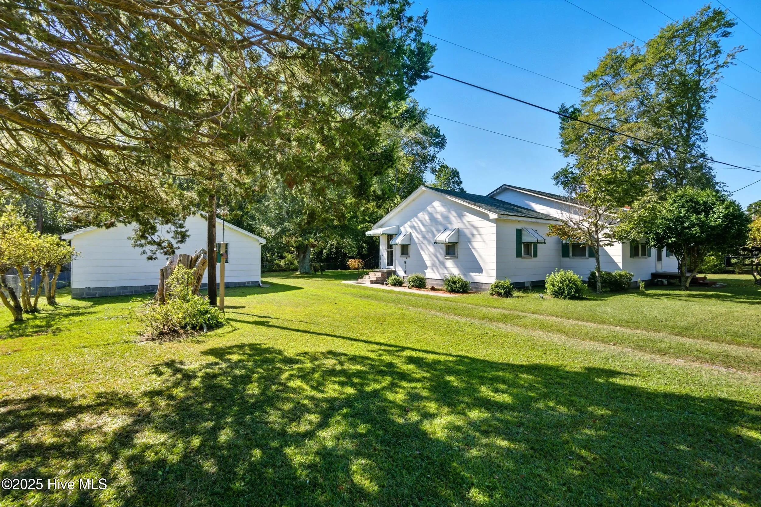 Maple, North Carolina 27956, United States, 3 Bedrooms Bedrooms, ,2 BathroomsBathrooms,Residential,Active,217692