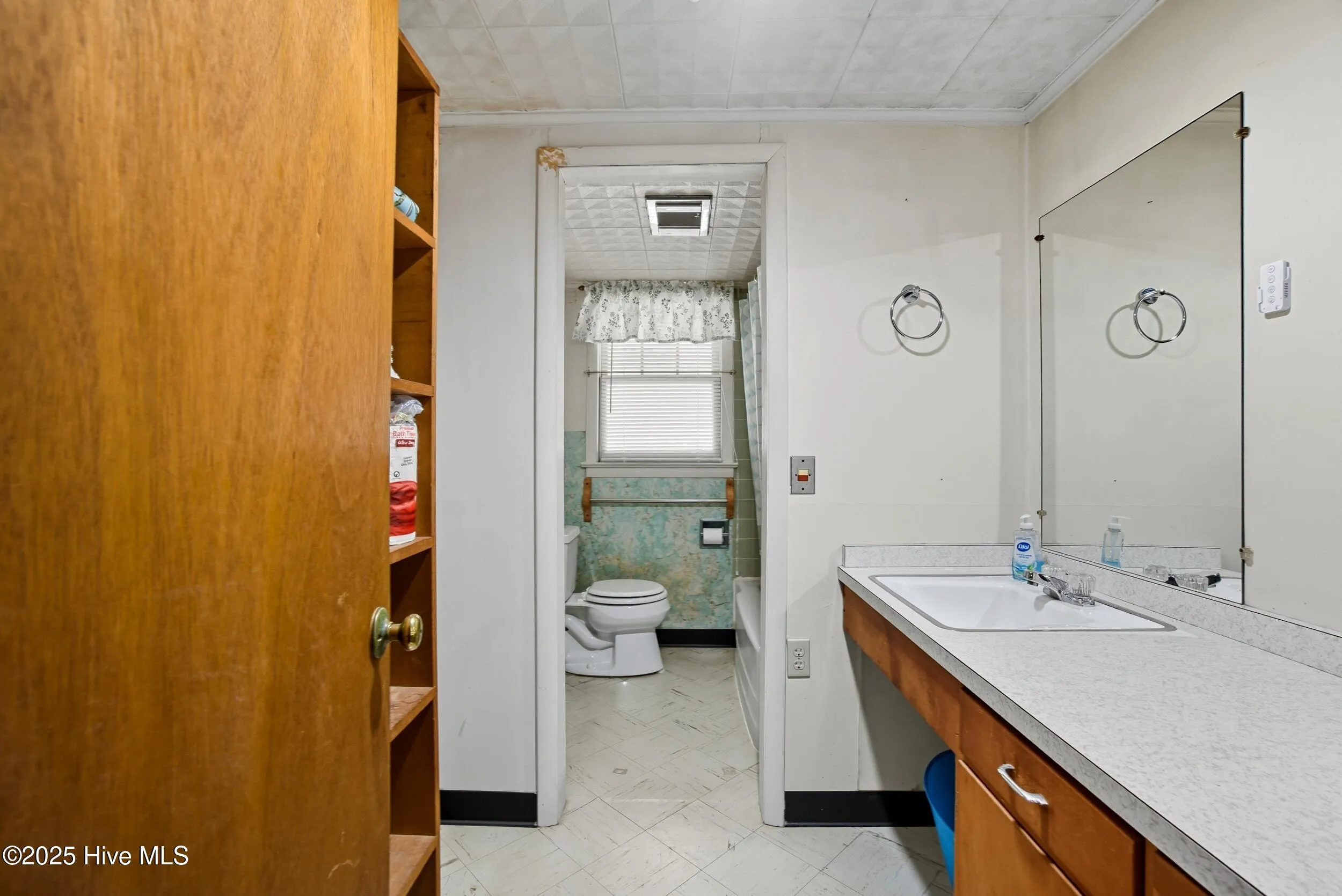 Maple, North Carolina 27956, United States, 3 Bedrooms Bedrooms, ,2 BathroomsBathrooms,Residential,Active,217692