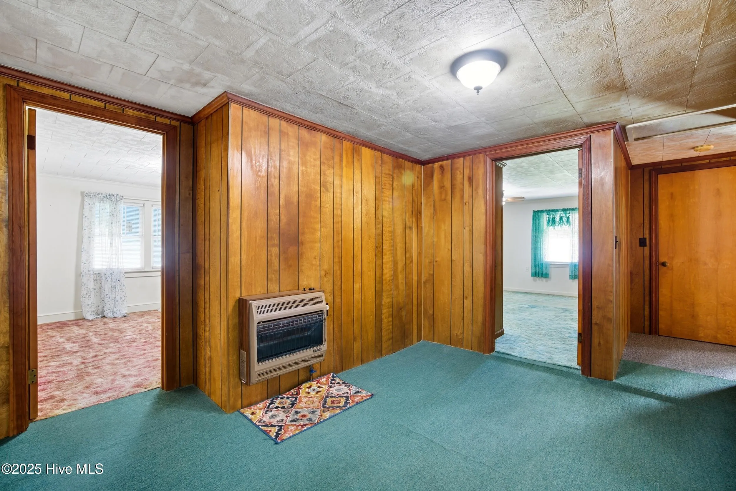 Maple, North Carolina 27956, United States, 3 Bedrooms Bedrooms, ,2 BathroomsBathrooms,Residential,Active,217692