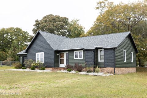 Tiny photo for 101 Walnut Drive, Swansboro, NC 28584 (MLS # 100540057)
