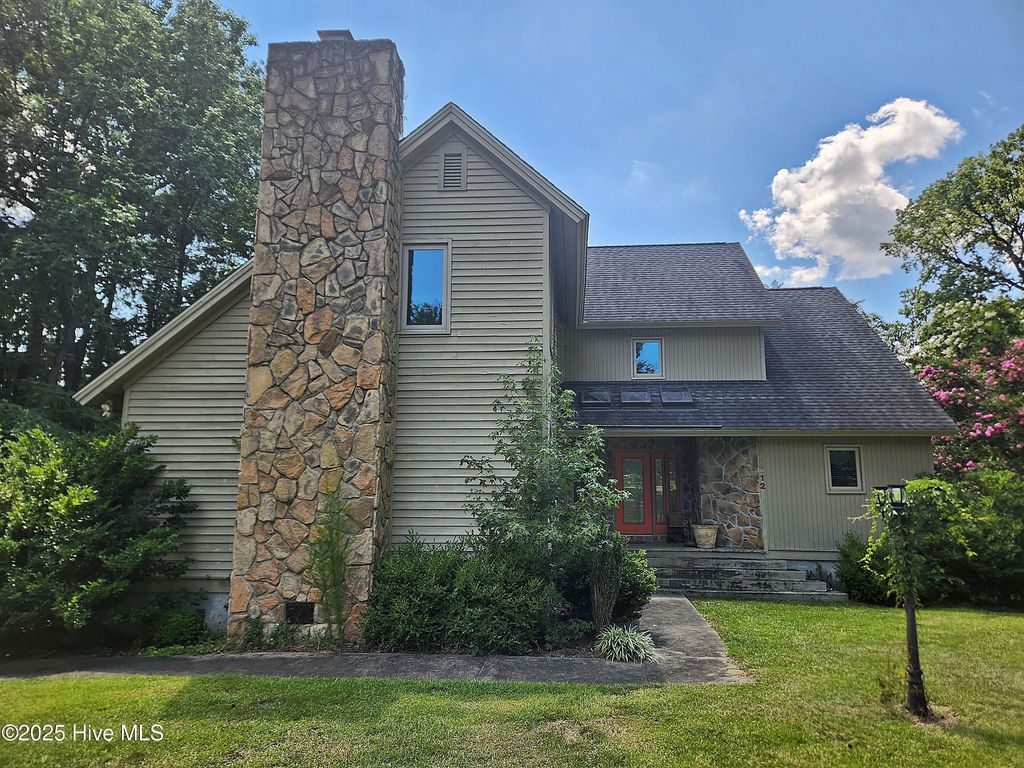 Photo of 612 Short Spoon Circle, Rocky Mount, NC 27804 (MLS # 100521389)