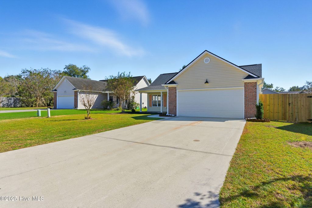 Photo of 205 Gardenview Court NE, Leland, NC 28451 (MLS # 100536735)